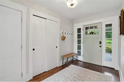 2484 Marguerite Place NE, Marietta, GA 30068 - Photo 4