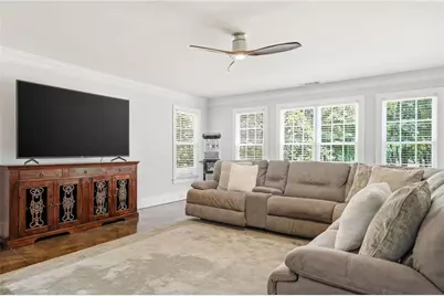 401 Maple Ridge Court, Cumming, GA 30028 - Photo 38