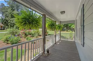 1354 W Prospect Dr, Lawrenceville, GA 30043 - Photo 6
