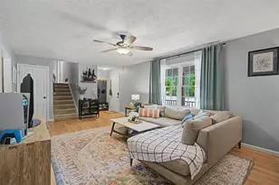 1354 W Prospect Dr, Lawrenceville, GA 30043 - Photo 10