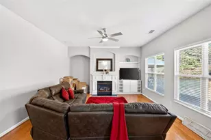 5625 Jamerson Dr, Atlanta, GA 30349 - Photo 2
