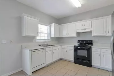 290 Clairidge Lane, Lawrenceville, GA 30046 - Photo 8