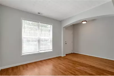 290 Clairidge Lane, Lawrenceville, GA 30046 - Photo 4