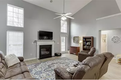 7804 Keepsake Lane, Flowery Branch, GA 30542 - Photo 14
