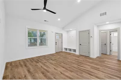 122 Hilltop Drive SW, Atlanta, GA 30315 - Photo 4