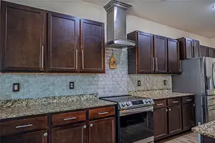 3922 Makeover Ct, Atlanta, GA 30349 - Photo 36