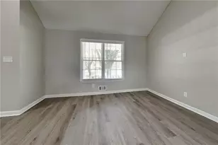 2994 Brooks Dr, Snellville, GA 30078 - Photo 4