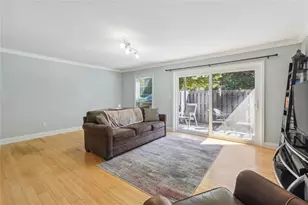 6851 Roswell Rd, Sandy Springs, GA 30328 - Photo 6