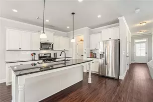 5180 Parkwood Dr, Flowery Branch, GA 30542 - Photo 6