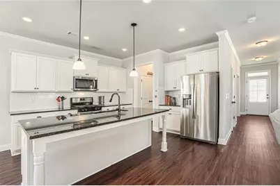 5180 Parkwood Drive, Flowery Branch, GA 30542 - Photo 6