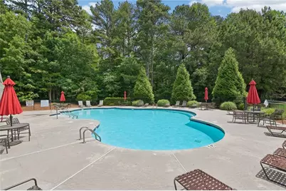 611 La Perla Drive, Buford, GA 30518 - Photo 34