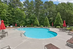 611 La Perla Dr, Buford, GA 30518 - Photo 34