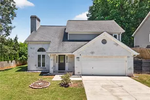 1281 Sweet Woods Dr, Lawrenceville, GA 30044 - Photo 2