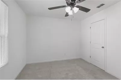 300 Hyde Park, Winder, GA 30680 - Photo 18