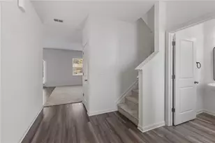 300 Hyde Pk, Winder, GA 30680 - Photo 6