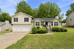 511 Brentwood Blvd, Palmetto, GA 30268 - Photo 1