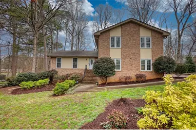 832 Sweet Briar Lane, Conyers, GA 30094 - Photo 1