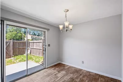 1204 Ashborough Terrace SE #E, Marietta, GA 30067 - Photo 8