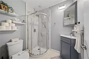 1213 Van Allen Mews NW, Atlanta, GA 30318 - Photo 14
