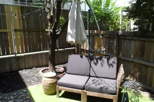 1213 Van Allen Mews NW, Atlanta, GA 30318 - Photo 14