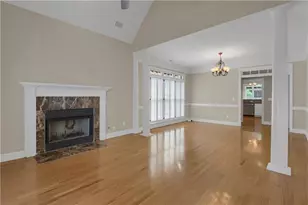 312 Declaire Way NE, Marietta, GA 30067 - Photo 6