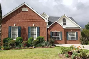 2393 Hampton Park Dr, Buford, GA 30519 - Photo 1