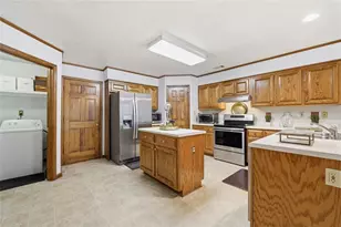 1617 Ellington Rd SE, Conyers, GA 30013 - Photo 10