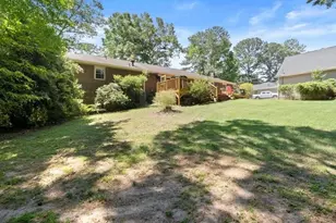 2117 Hartridge Dr, Snellville, GA 30078 - Photo 32