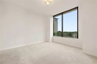 2828 Peachtree Rd NW, Atlanta, GA 30305 - Photo 24