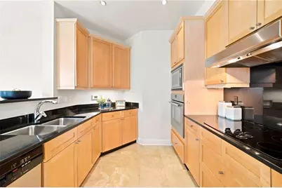 2828 Peachtree Road NW #801, Atlanta, GA 30305 - Photo 8