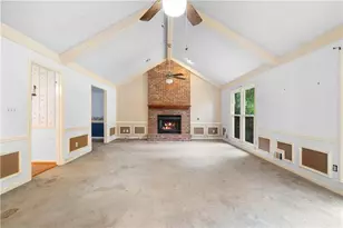 531 Gregory Ln, Acworth, GA 30102 - Photo 2