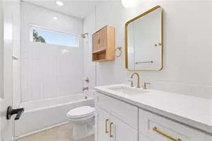 128 Hilltop Dr SW, Atlanta, GA 30315 - Photo 16