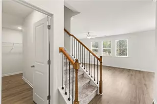 4038 Riverchess Dr SW, Atlanta, GA 30331 - Photo 4