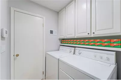 2564 Lake Flair Circle NE, Atlanta, GA 30345 - Photo 24