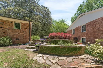 2564 Lake Flair Circle NE, Atlanta, GA 30345 - Photo 30