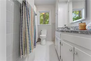 2564 Lake Flair Cir NE, Atlanta, GA 30345 - Photo 20
