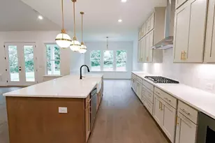8420 Creekside Overlook Dr, Gainesville, GA 30506 - Photo 12