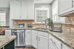 987 Park Hollow Way, Lawrenceville, GA 30043 - Photo 12