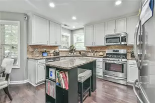 987 Park Hollow Way, Lawrenceville, GA 30043 - Photo 6
