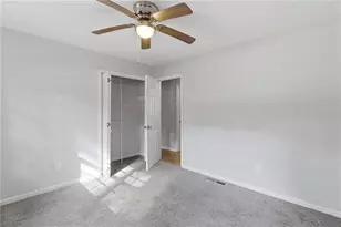 5657 Mountainbrooke Ct, Stone Mountain, GA 30087 - Photo 20