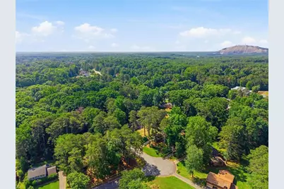 5657 Mountainbrooke Court, Stone Mountain, GA 30087 - Photo 38