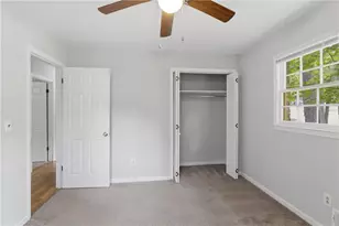5657 Mountainbrooke Ct, Stone Mountain, GA 30087 - Photo 24