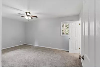 5657 Mountainbrooke Court, Stone Mountain, GA 30087 - Photo 24