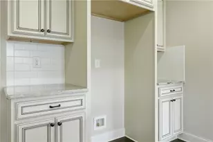 2410 Wildlife Ct, Buford, GA 30519 - Photo 26