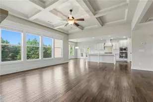 2410 Wildlife Ct, Buford, GA 30519 - Photo 18