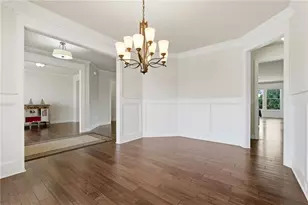 2410 Wildlife Ct, Buford, GA 30519 - Photo 16