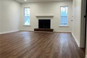 300 E Burns Ct SE, Marietta, GA 30008 - Photo 14