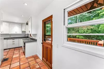 1469 Clairmont Road, Decatur, GA 30033 - Photo 12