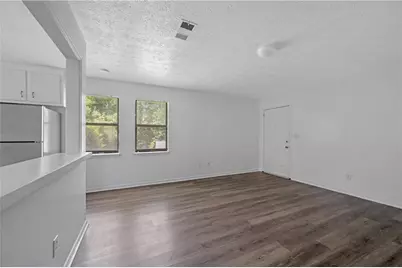 233 Tanglewood Drive #B, Monroe, GA 30656 - Photo 6