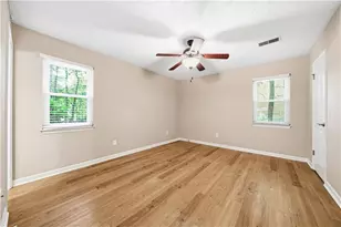 3773 Memorial Pkwy NW, Kennesaw, GA 30152 - Photo 18
